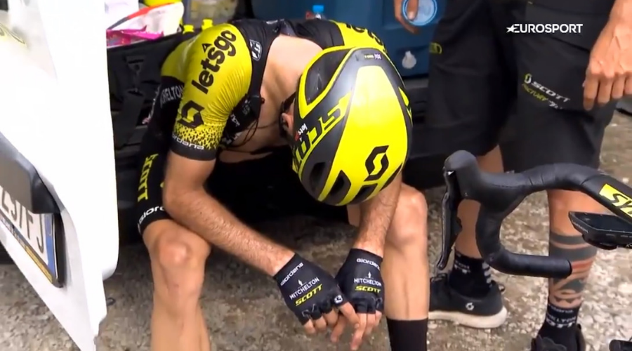 Simon Yates - Etapa 13 Giro de Italia - Escarabajos Colombianos