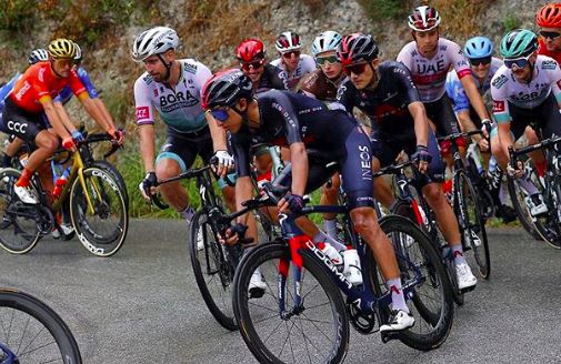 Egan Bernal etapa 8 Tour de Francia 2020