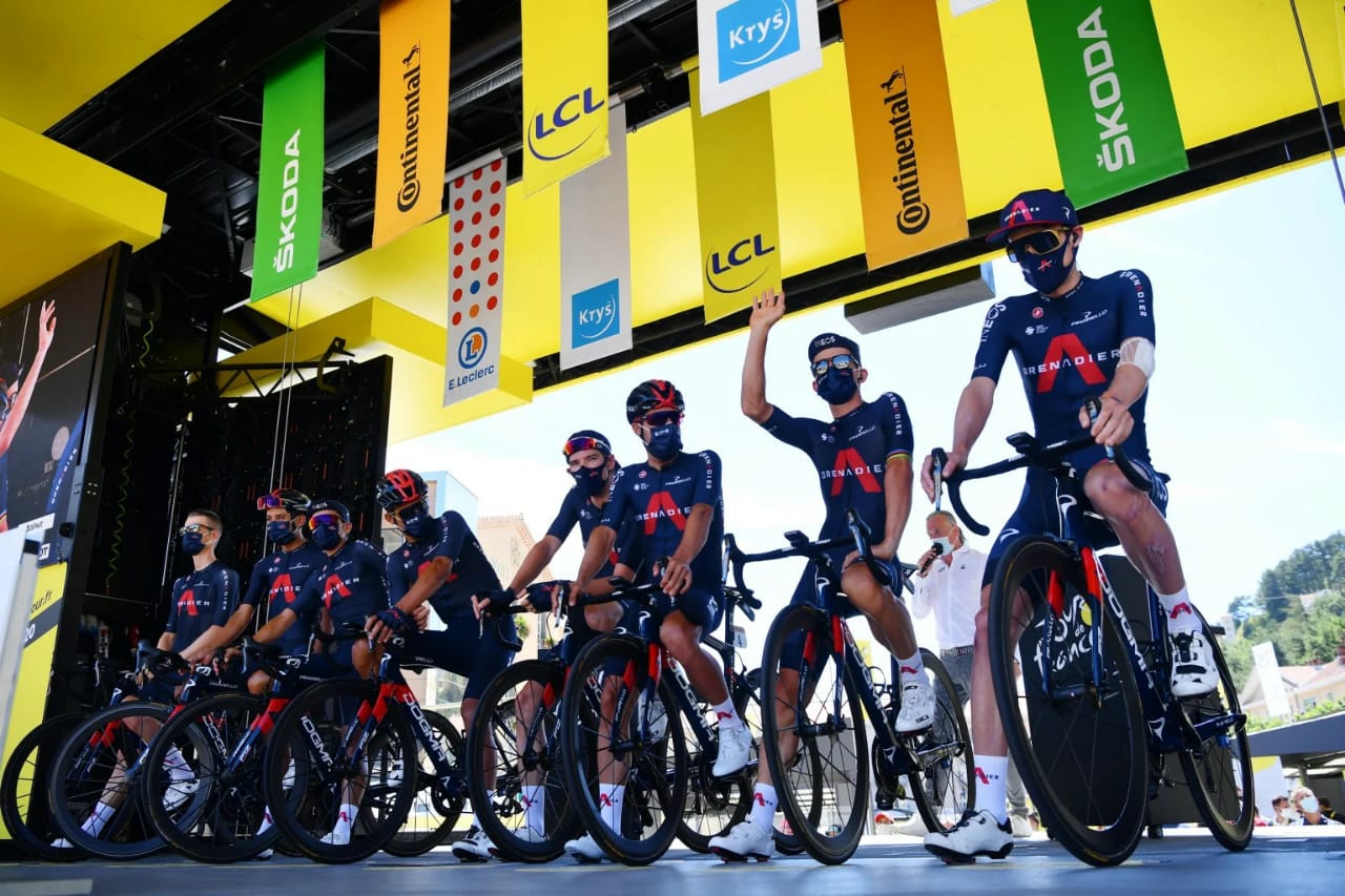 Egan Bernal habla Tour de Francia 2020 etapa 4 Roglic-Ph: Team Ineos-www.ciclismocolombiano.com