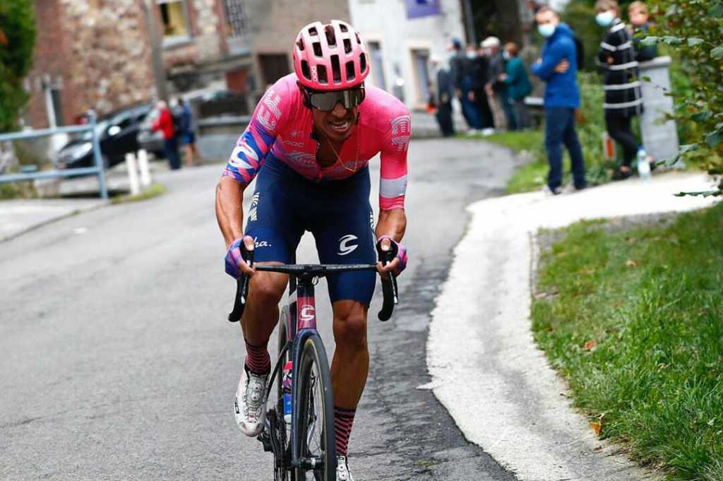 Urán duro momento ciclismo