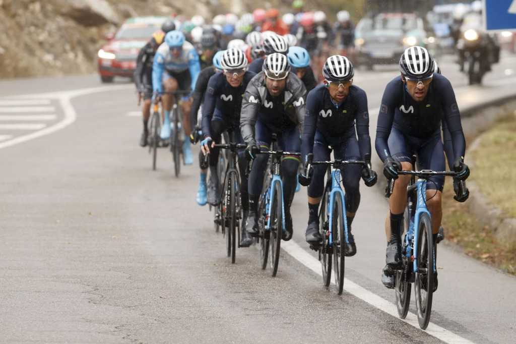 Alejandro Valverde defiende a Enric Mas con dedicatoria Movistar Team