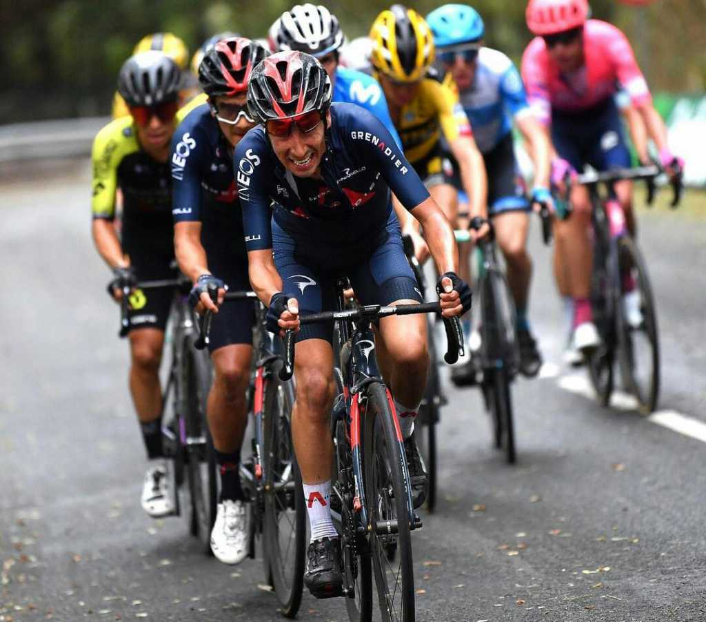 Jóvenes ciclistas colombianos líderes