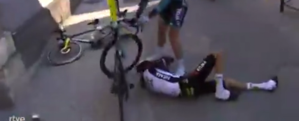 George Bennett casco París Niza 2021