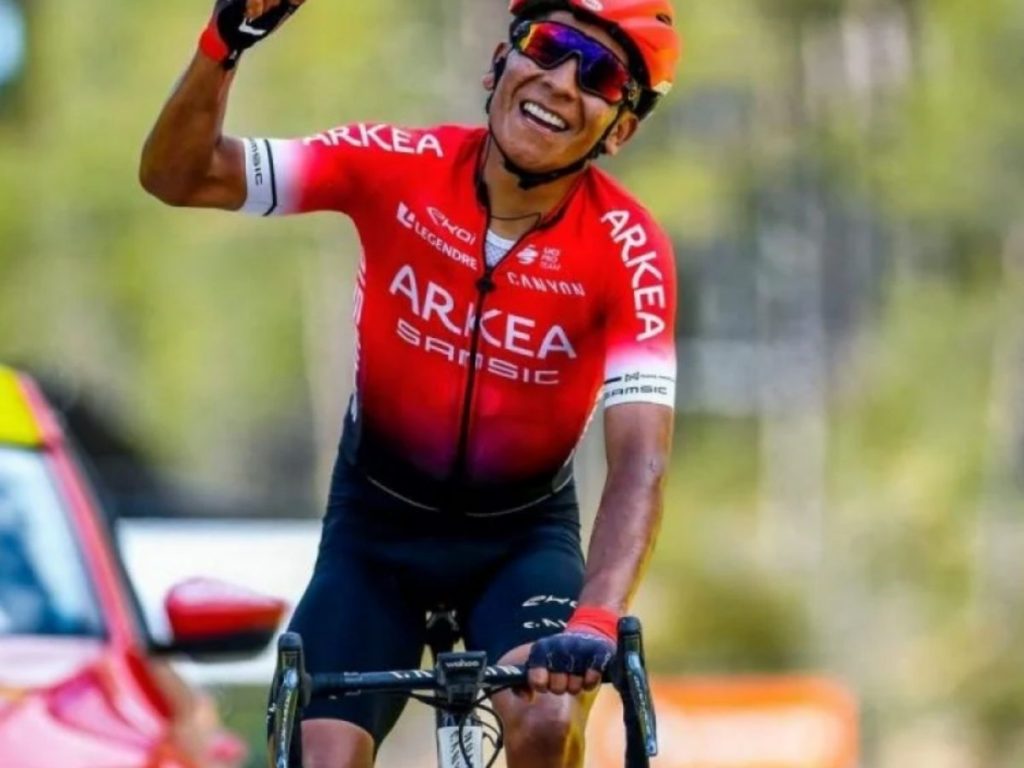 Colombianos etapa 4 Tirreno Adriático 2021