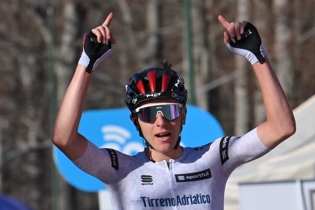 Tadej Pogacar récord Prati di Tivo Froome