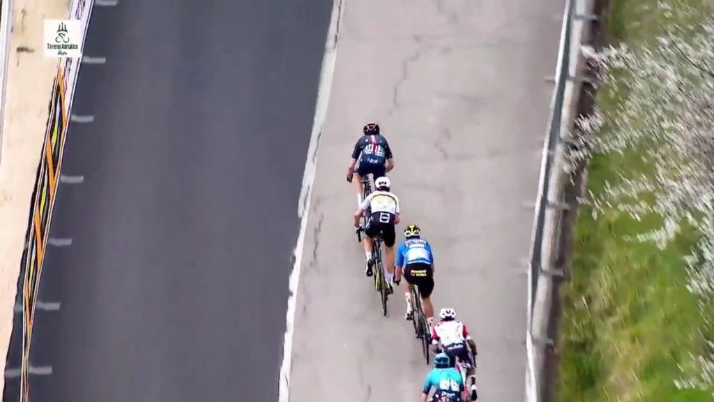 Geraint Thomas error Tirreno Adriático 2021