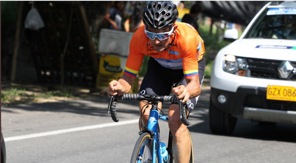 Campeón Vuelta Colombia general Asturías foto