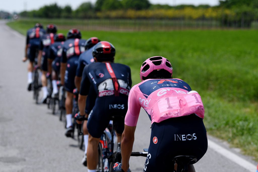 Egan Bernal etapa 18 Giro de Italia 2021