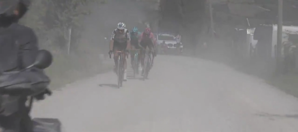 ataques Egan etapa 11 Giro 2021
