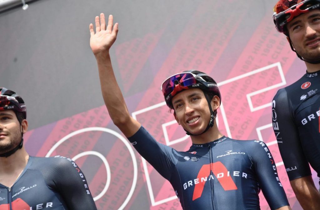 Egan Bernal ritmo inicio etapa 8 Giro de Italia 2021