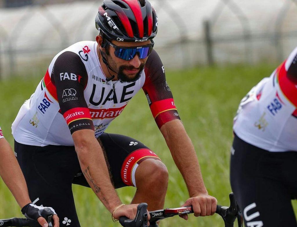 Fernando Gaviria espera de Richeze etapa 5 Giro 2021