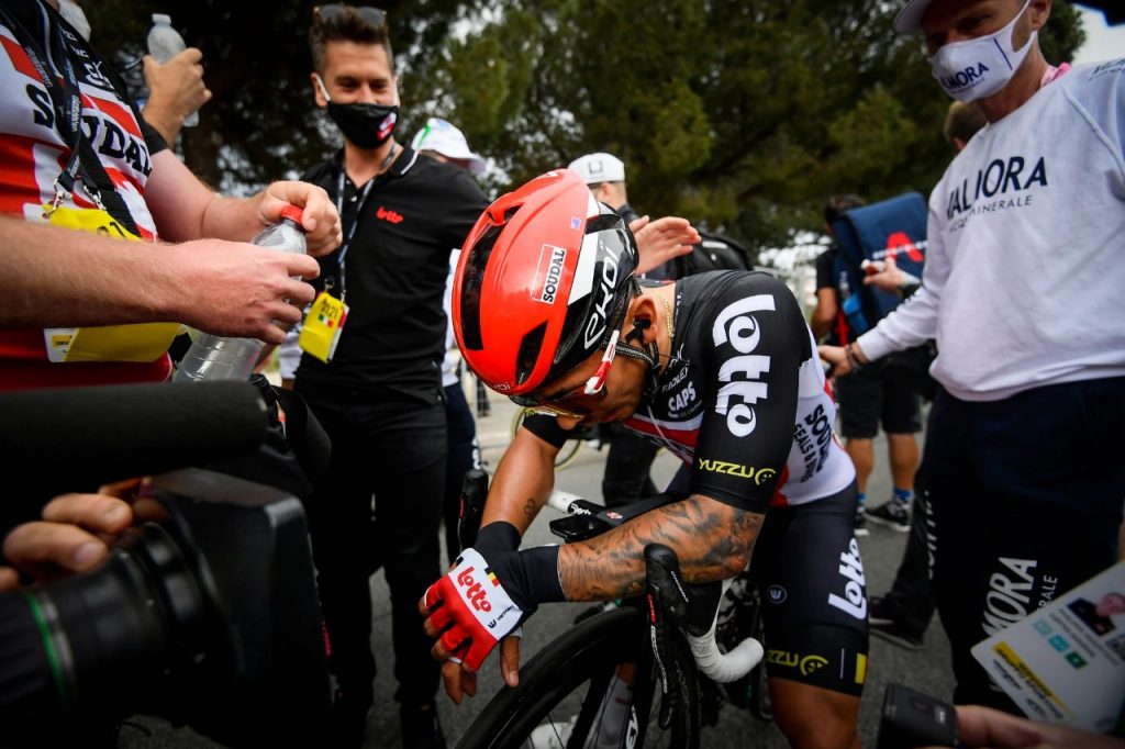 Merckx da palo a Ewan retirado Giro 2021