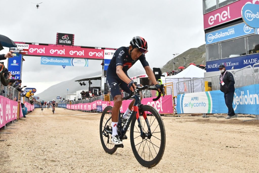 Egan cautos esfuerzos Giro de Italia 2021