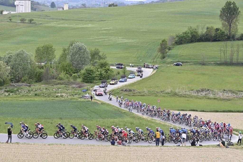 diferencias favoritos etapa 2 Giro Italia 2021