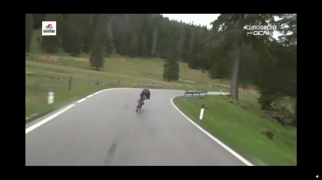 Egan Descenso Giro de Italia 2021