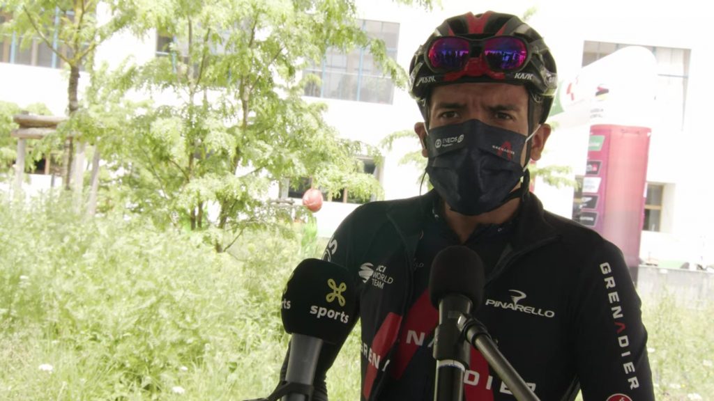 Carapaz Tour de Suiza 2021 podio