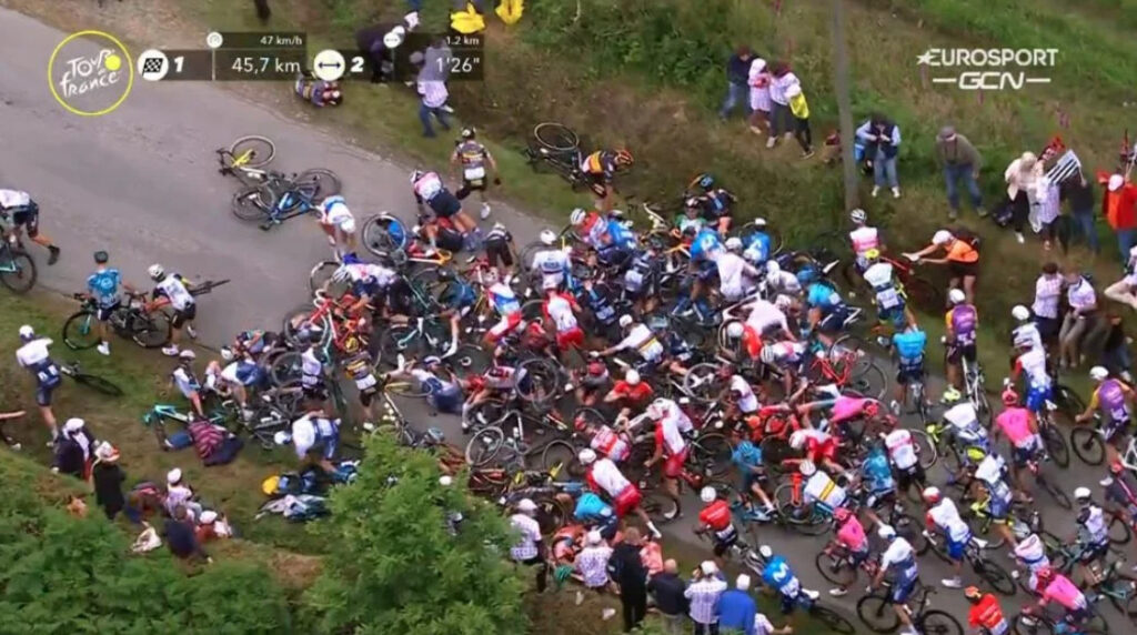 Caida etapa 1 Tour de Francia 2021