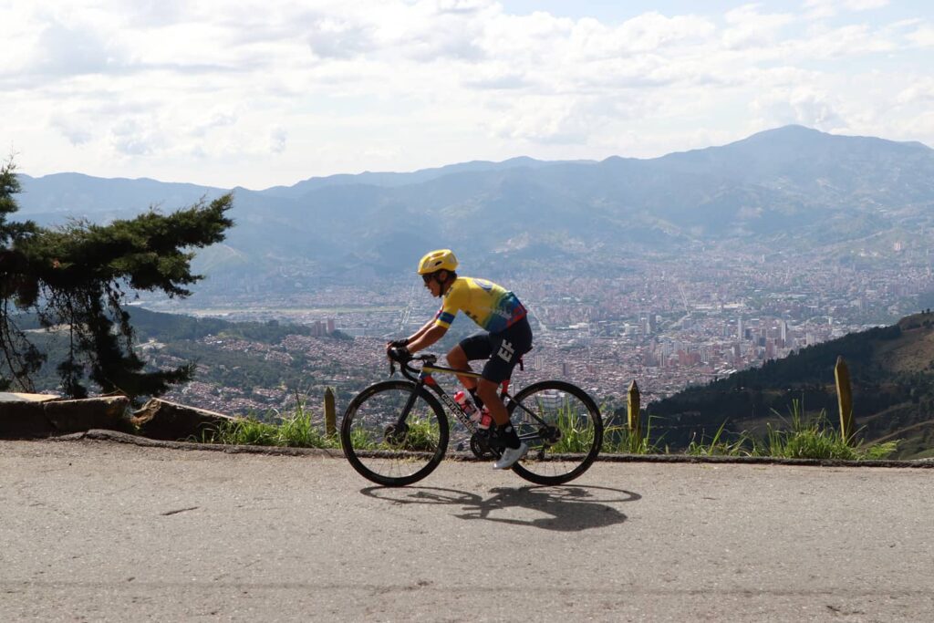 Sergio Higuita buscaría ganar la etapa 1 del Tour de Francia 2021 foto