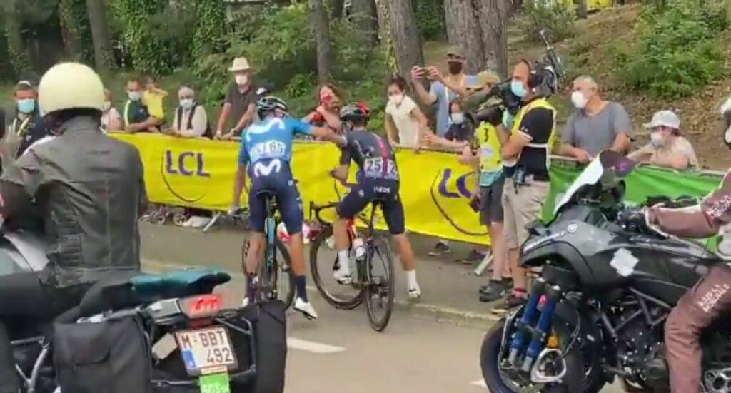 Enric Mas discusión Kwiatkowski Francia 2021
