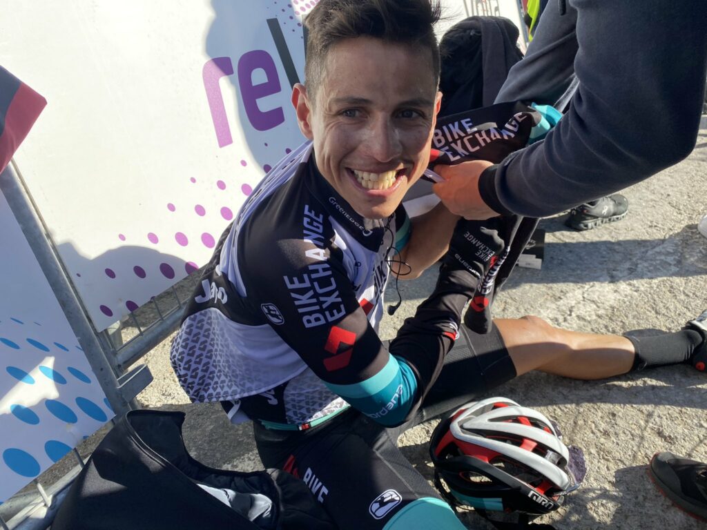 Esteban Chaves sentado