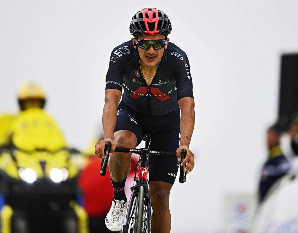 Richard Carapaz, ciclista del Team Ineos, durante la etapa 17 del Tour de Francia 2021