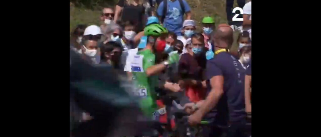 Cavendish contra su equipo