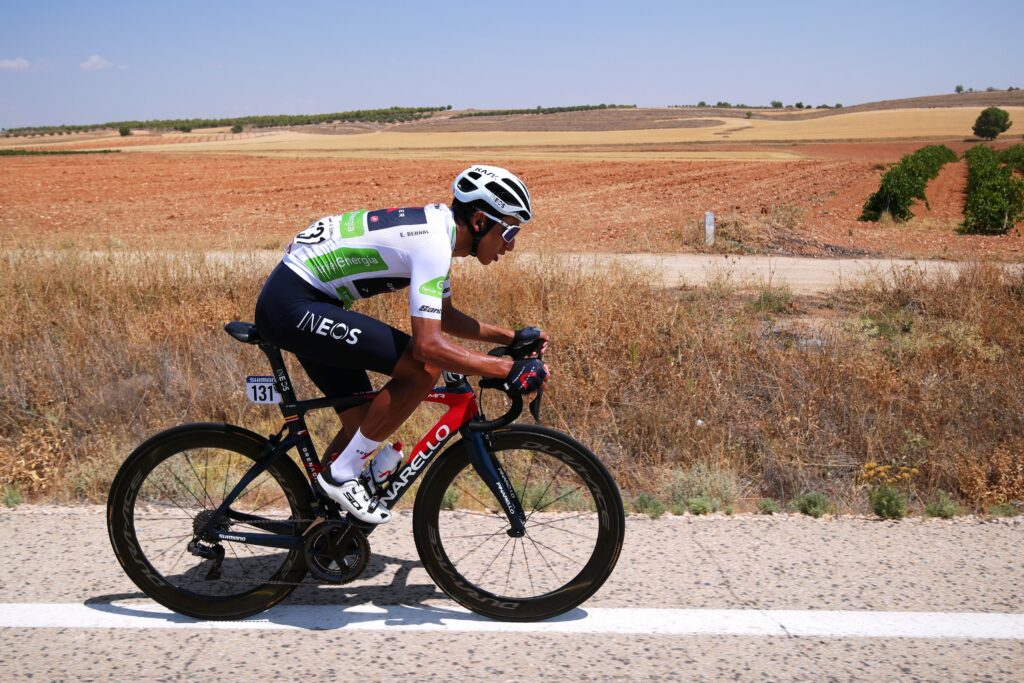 Egan Bernal dice, me llevan del gancho, en la Vuelta España 2021