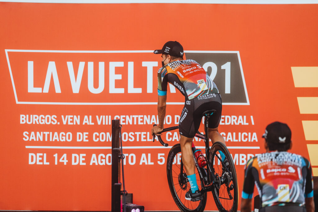Mikel en la presentación de La Vuelta 2021