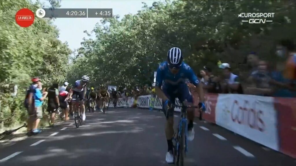 Superman López ataque Roglic etapa 14 Vuelta 2021
