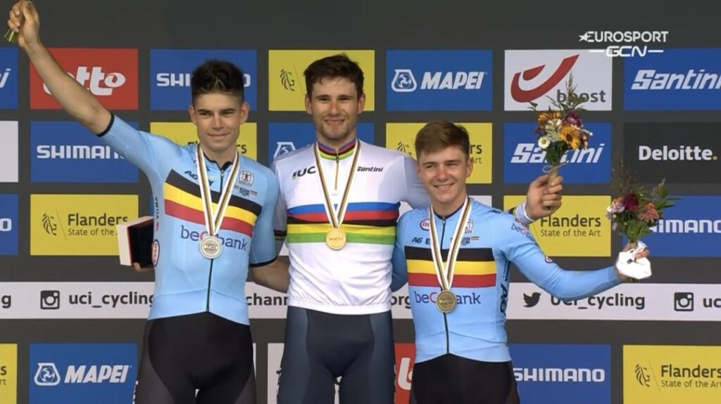 Wout van Aert frustración Mundial Ciclismo 2021