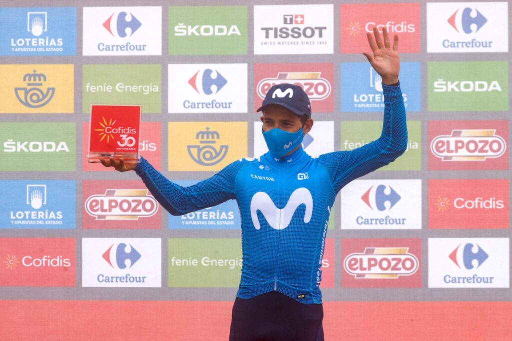 López en el podio de la Vueñta