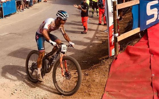 Alex Richardson es víctima de robo de su bicicleta en Londres