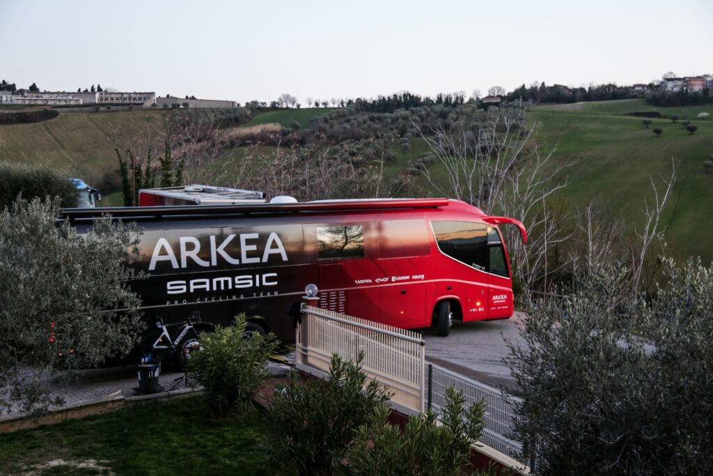 Arkea Samsic bus