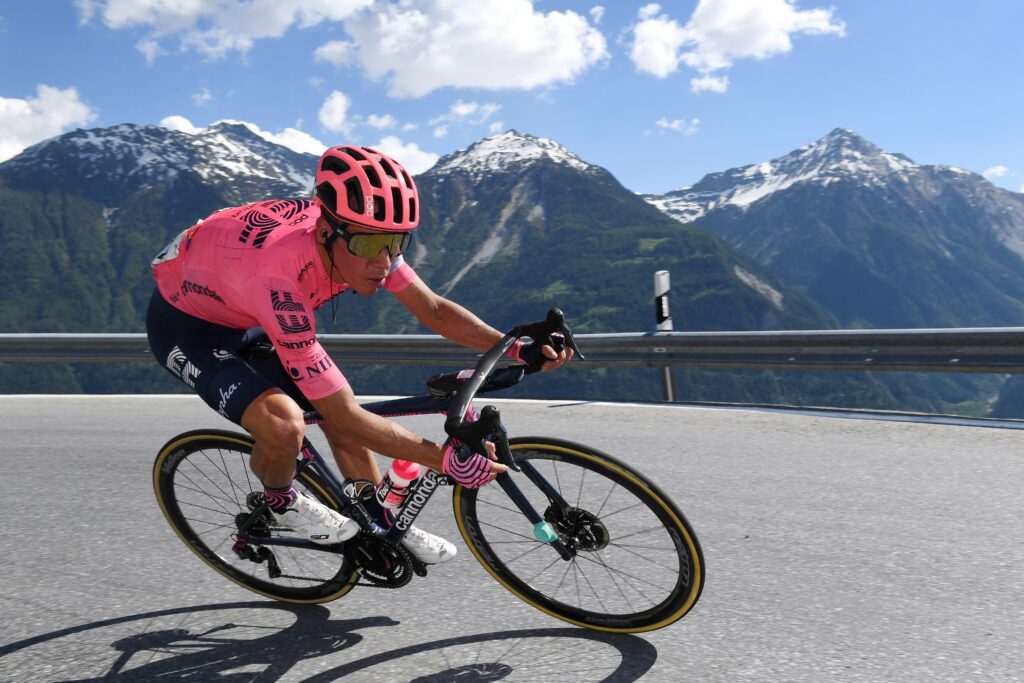 Rigoberto Urán y los demás colombianos que participarán en el Tre Valli Varesine 2021
