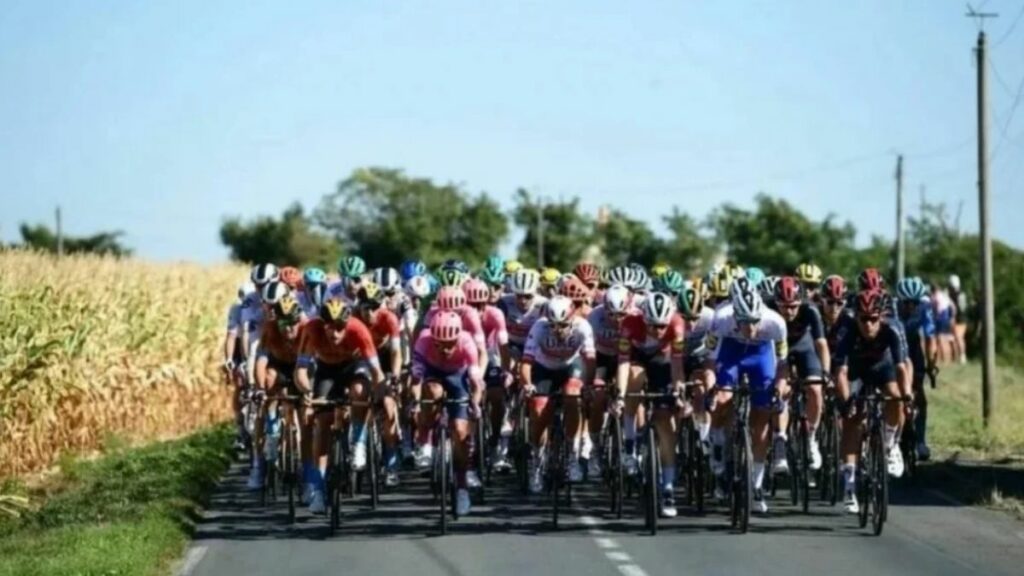 cambian nombre 2022 Equipos ciclismo