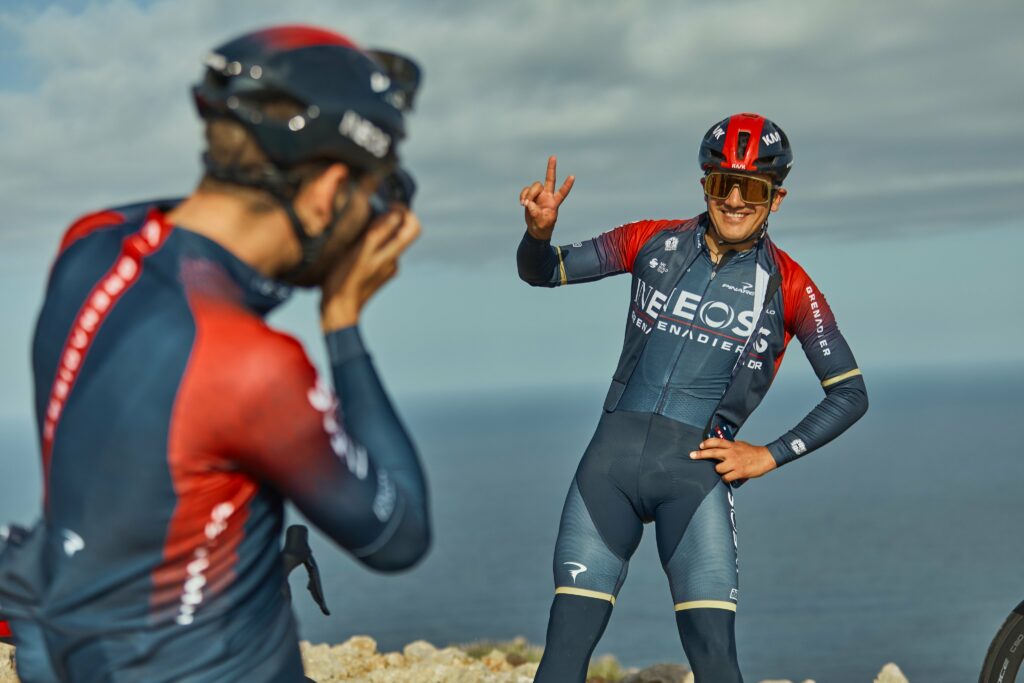 Filippo Gana tomando una foto