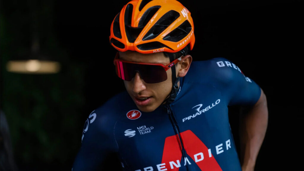 Ineos Grenadiers contrato Egan Bernal emotivas palabras