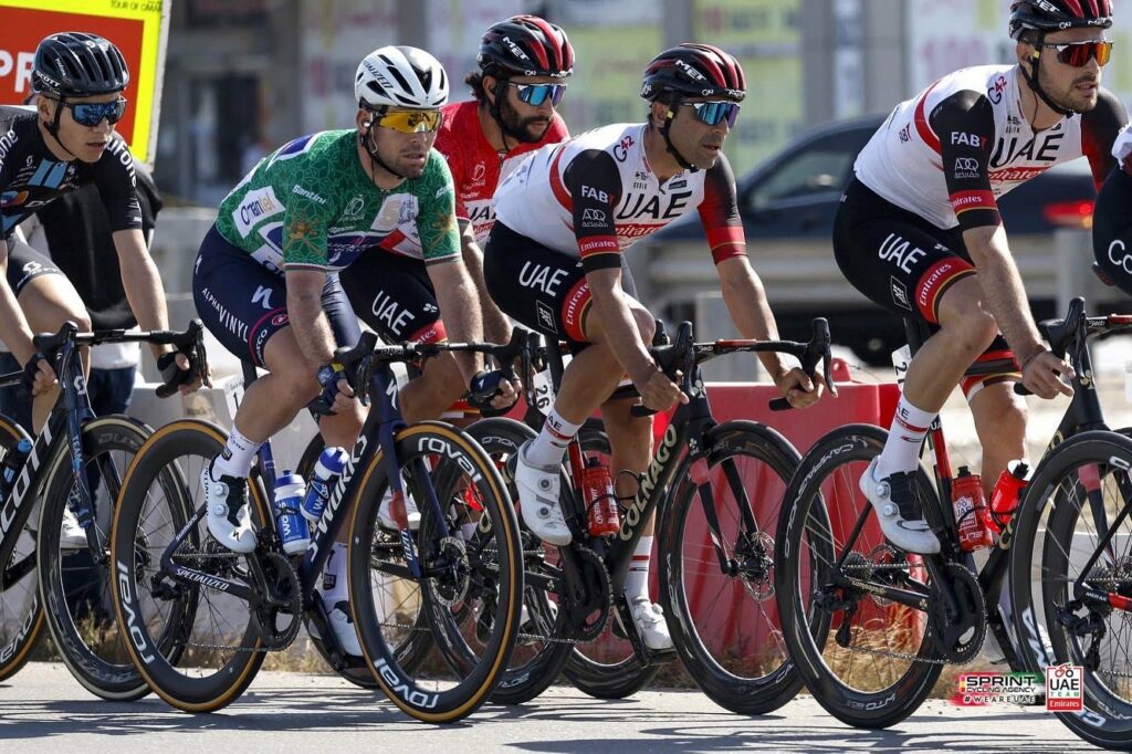 Omán Gaviria con Cavendish 2022