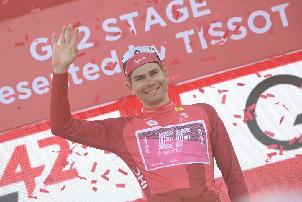 Stefan Bissegger saludando