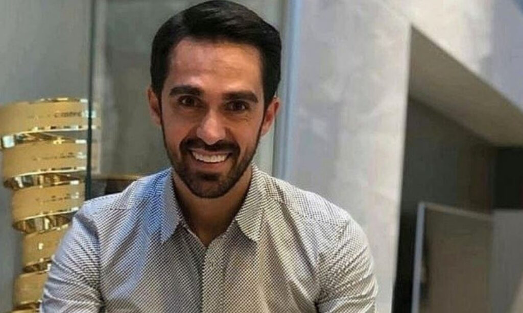 Alberto Contador sonriendo