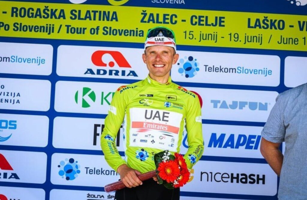 Rafał Majka sonríe